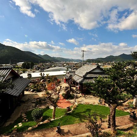 Omeguri-An Hotel Seiyo Exterior photo
